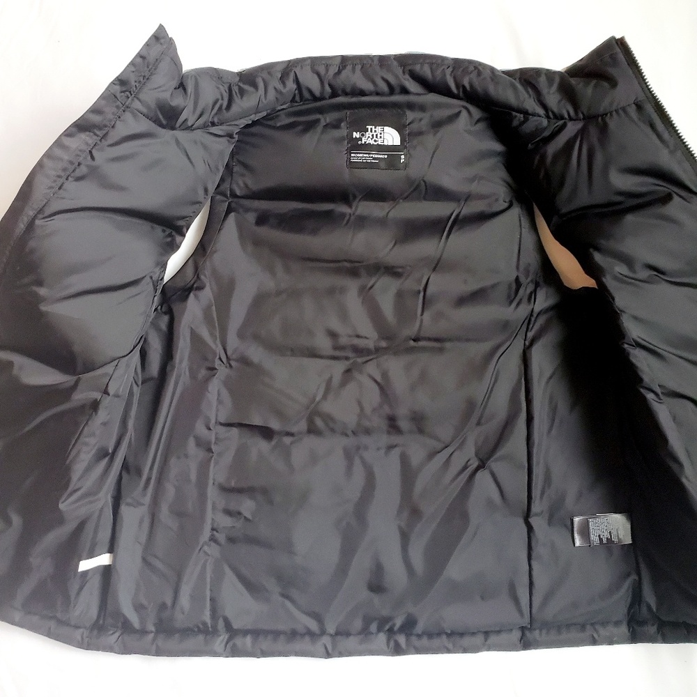 North face puffer vest - Picture 4 of 5